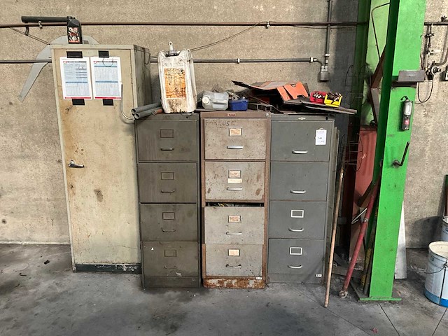 Diverse werkplaatskasten (4x) - afbeelding 1 van  11