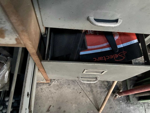 Diverse werkplaatskasten (4x) - afbeelding 9 van  11