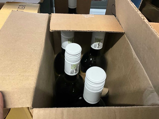 Diverse wijnen (71x) - afbeelding 17 van  20