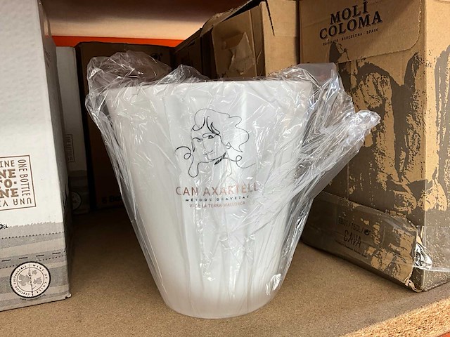 Diverse wijnen - afbeelding 9 van  23