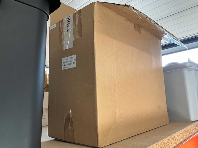 Diverse wijnen - afbeelding 10 van  23