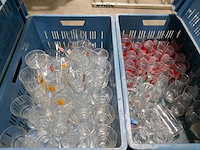 Diverse wijnglazen, limonade en schuimwijnglazen glazen - afbeelding 2 van  5