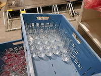 Diverse wijnglazen, limonade en schuimwijnglazen glazen - afbeelding 3 van  5