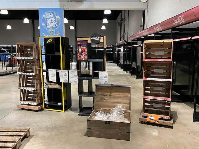 Diverse winkeldisplays (6x) - afbeelding 1 van  5