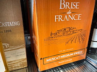 Diverse witte wijn (51x) - afbeelding 6 van  6