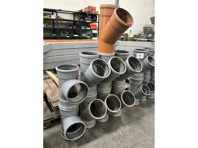 Diverse y-verbindingsstukken benor/uponor (9x) - afbeelding 2 van  12