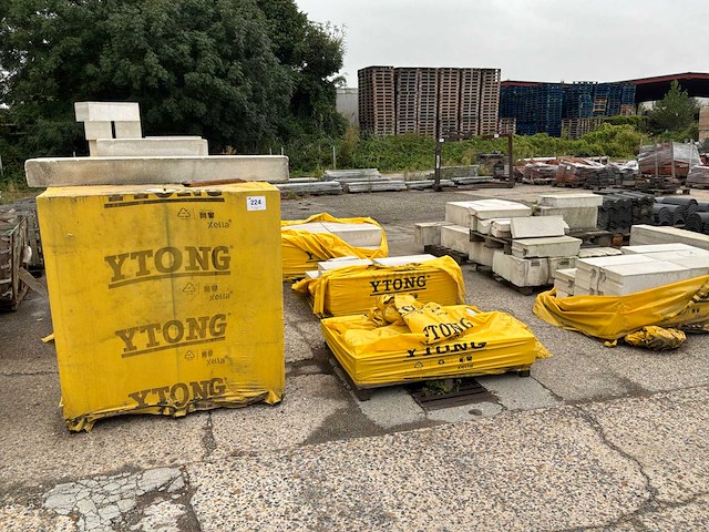 Diverse ytong blokken - afbeelding 1 van  14