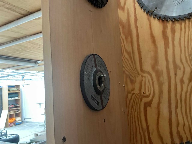 Diverse zaagbladen, freeskoppen en kantenband - afbeelding 5 van  17