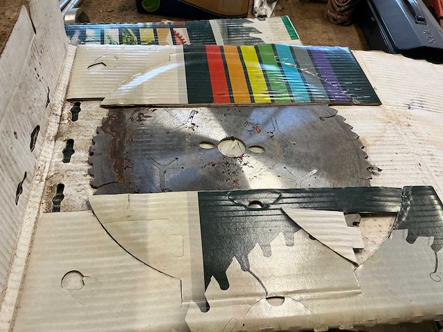 Diverse zaagbladen - afbeelding 13 van  16