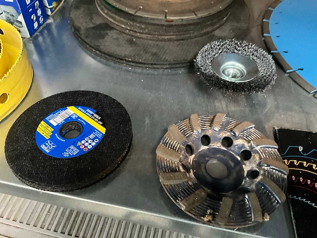 Diverse zaagbladen - afbeelding 11 van  12