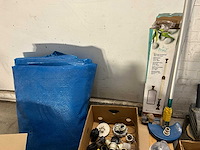 Diverse zwembad accessoires - intex filter glaszand, noppenfolie, koppelstukken, filters, slangen, zwembadzuigers, etc. - afbeelding 5 van  5