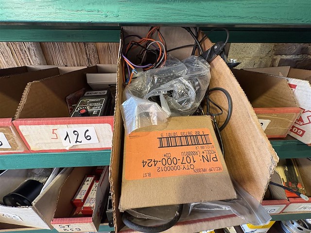 Diverse - afbeelding 1 van  3