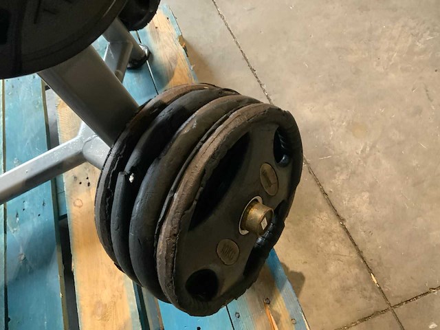 Diversen 215kg 50mm schijven krachtstation - afbeelding 5 van  10