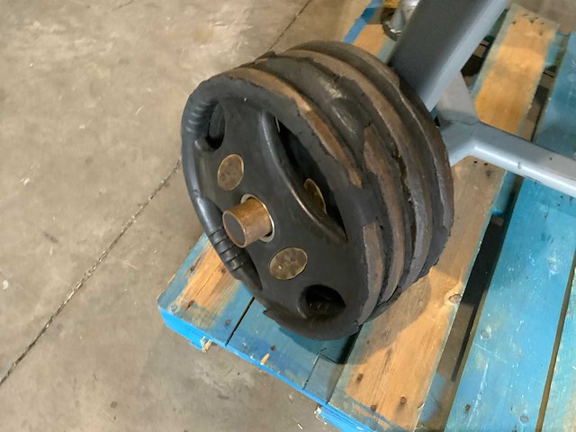 Diversen 215kg 50mm schijven krachtstation - afbeelding 8 van  10
