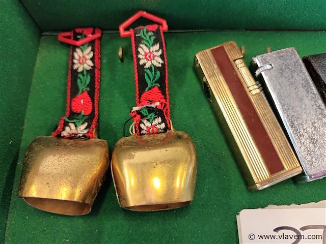 Diversen. 5 stuks - afbeelding 2 van  3