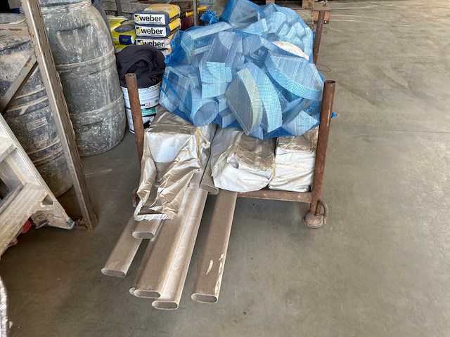 Diversen kunststof verluchtingskanalen en toebehoren - afbeelding 2 van  3