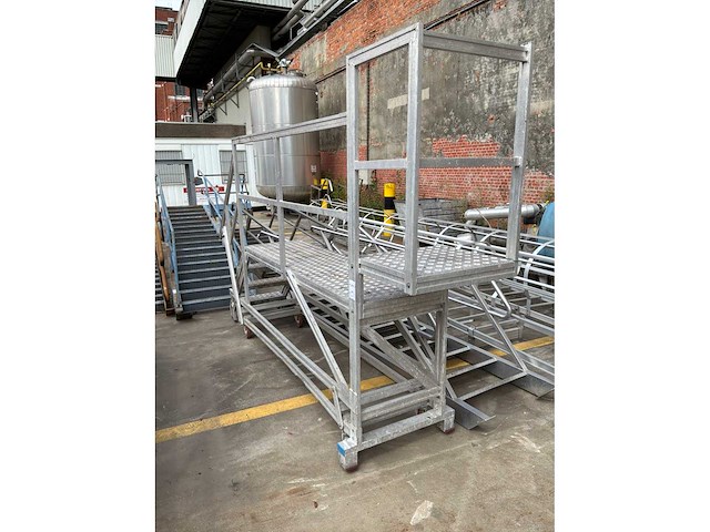 Diversen trap, ladder en platform - afbeelding 2 van  5
