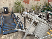 Diversen trap, ladder en platformen - afbeelding 1 van  7