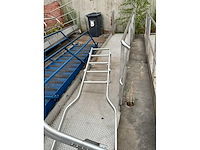 Diversen trap, ladder en platformen - afbeelding 5 van  7