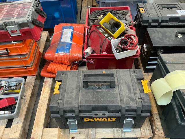 Diversen - afbeelding 1 van  4