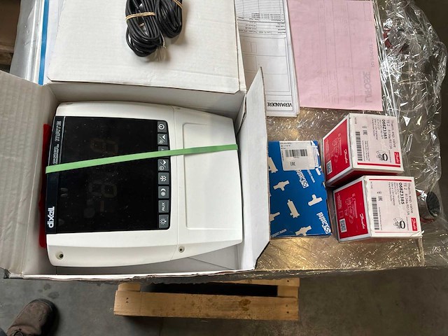 Dixell cool mate elektronische regelaar - afbeelding 1 van  2
