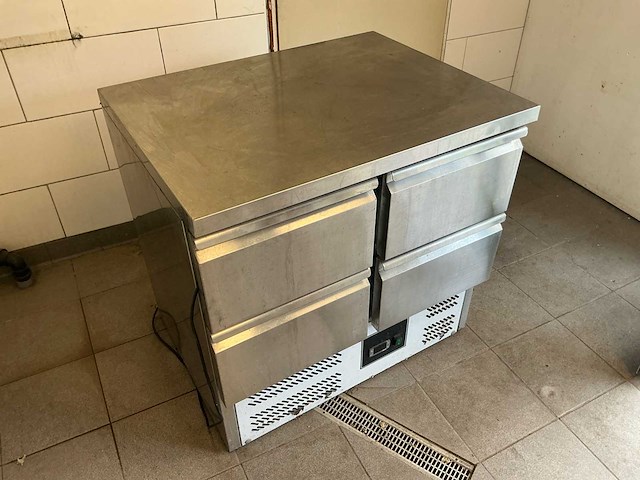 Dixell koelwerkbank - afbeelding 1 van  5