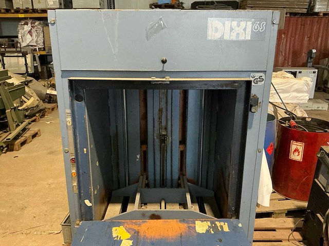 Dixi 6s afvalpers - afbeelding 4 van  4