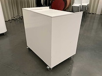 Dj-booth - afbeelding 1 van  4