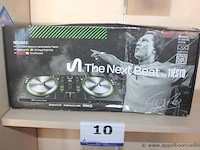 Dj control system, the next beat, by tiësto, werking niet gekend - afbeelding 1 van  3