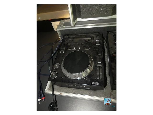 Dj-draaitafel met flightcase - afbeelding 3 van  10