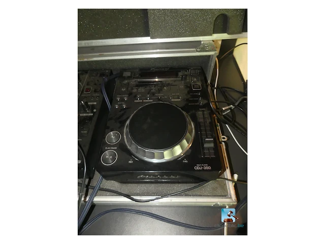 Dj-draaitafel met flightcase - afbeelding 4 van  10