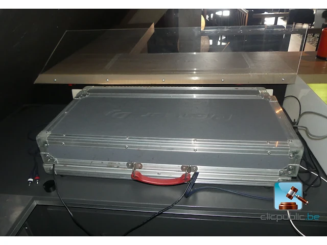 Dj-draaitafel met flightcase - afbeelding 6 van  10