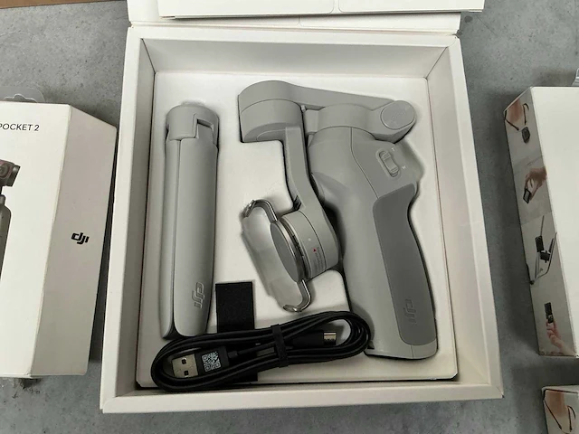 Dji actioncamera (3x) - afbeelding 1 van  5