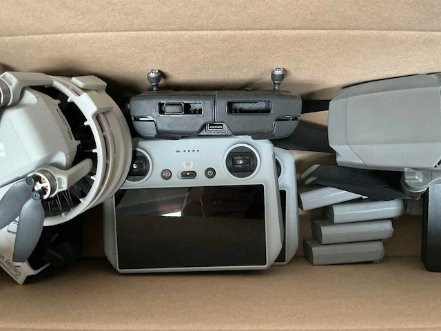 Dji diverse drones en accessoires - afbeelding 4 van  8