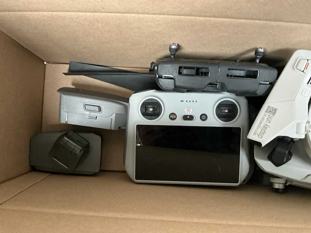 Dji diverse drones en accessoires - afbeelding 8 van  8