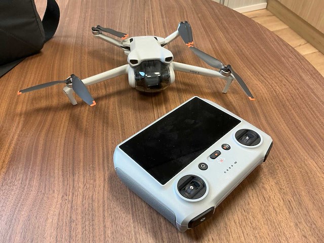 Dji mini 3 drone - afbeelding 1 van  2