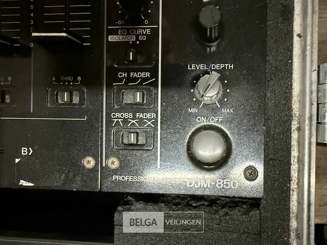 Djm 850 pioneer - afbeelding 2 van  4