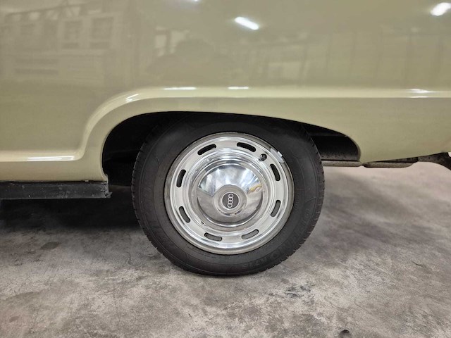 Dkw - f12 - oldtimer - afbeelding 28 van  34