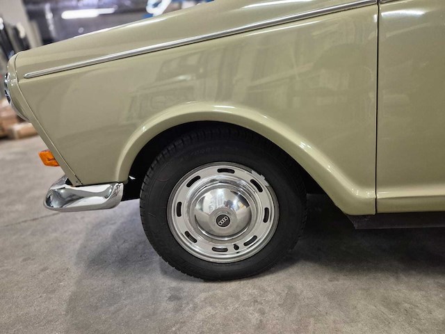 Dkw - f12 - oldtimer - afbeelding 30 van  34