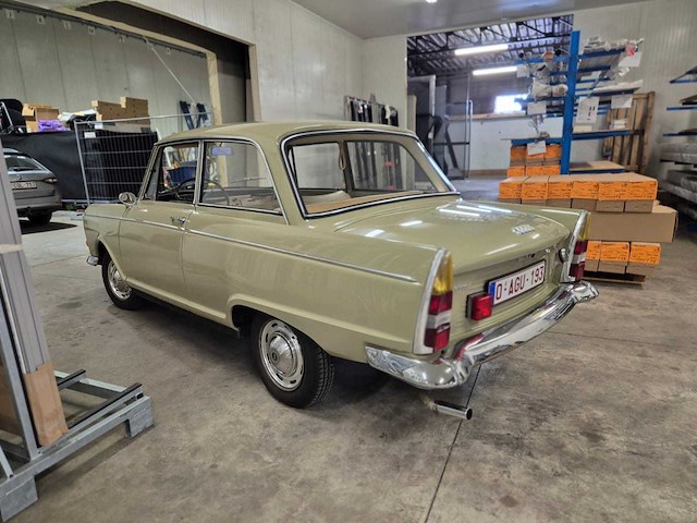 Dkw - f12 - oldtimer - afbeelding 3 van  34