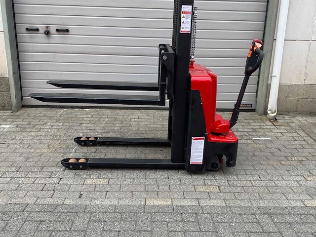 Dmht - dm15 - electric pallet trucks - 09-2025 - afbeelding 12 van  20