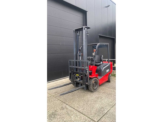 Dmht - dm20 - forklift trucks - 10-2025 - afbeelding 15 van  18