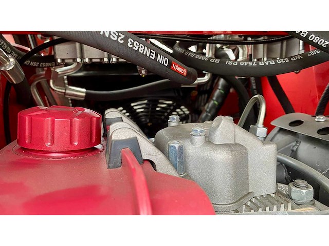 Dmht - dm360 - backhoe loader - 10-2025 - afbeelding 2 van  29