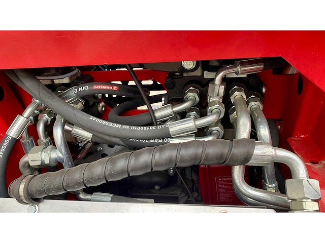 Dmht - dm360 - backhoe loader - 10-2025 - afbeelding 25 van  29