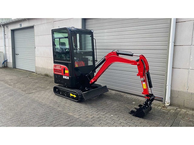 Dmht - kubota - dm20 - mini-excavator - 10-2025 - afbeelding 1 van  17