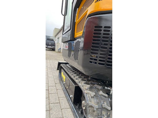 Dmht- kubota - dm15 - mini-excavator - 10-2025 - afbeelding 3 van  13