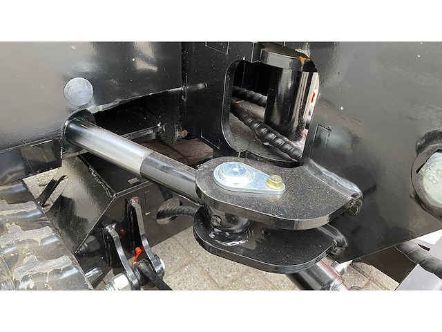 Dmht- kubota - dm15 - mini-excavator - 10-2025 - afbeelding 6 van  13