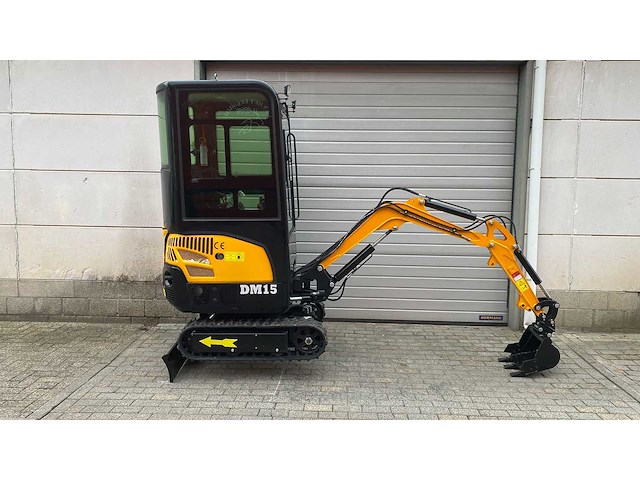 Dmht- kubota - dm15 - mini-excavator - 10-2025 - afbeelding 1 van  13