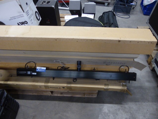 Dmx bar - afbeelding 1 van  2