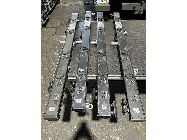 Dmx t-bar (4x) - afbeelding 1 van  2
